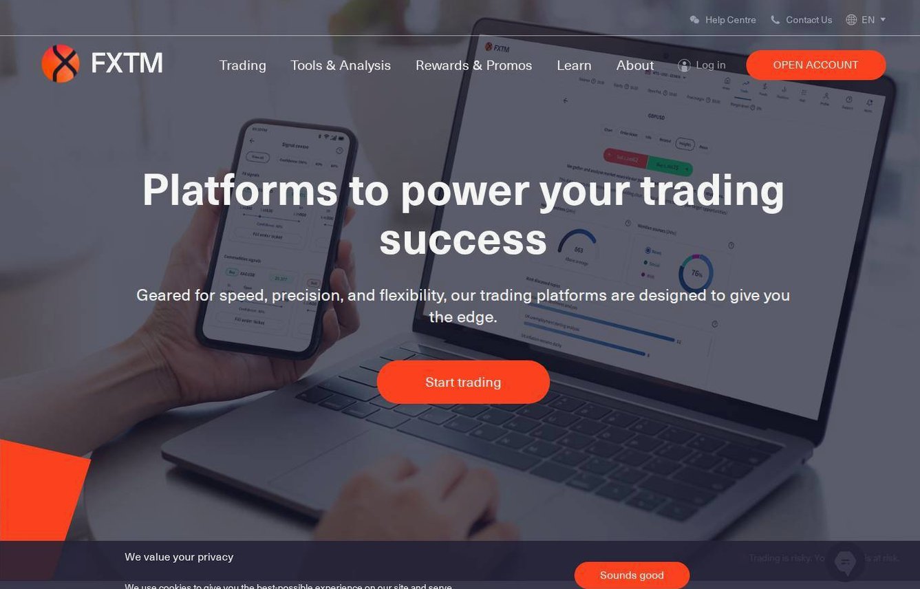 The platform page on the FXTM website